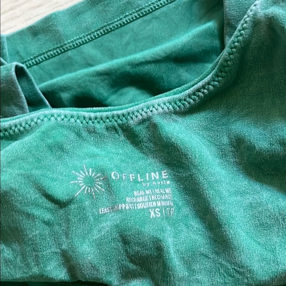 Aerie Green Crossover Flare Leggings & Padded Matching Top Two-Piece Set - Picture 3 of 4